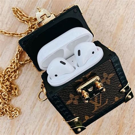 headphones louis vuitton|louis vuitton airpods case real.